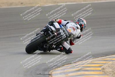 media/Dec-17-2022-SoCal Trackdays (Sat) [[224abd9271]]/Turn 10 Backside (120pm)/